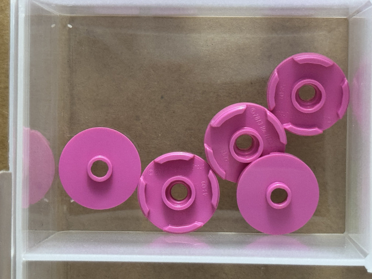 LEGO Parts - Dark Pink Tile, Round 2 x 2 with Open Stud - No 18674 - QTY 5