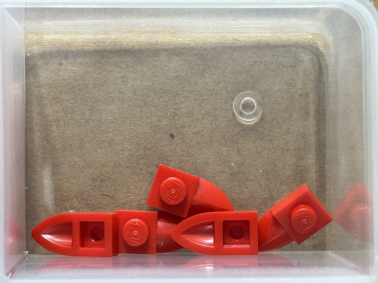 LEGO Parts - Red Plate, Modified 1 x 1 with Tooth Horizontal - No 49668 - QTY 5