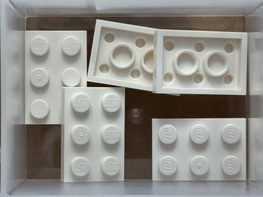 LEGO Parts - White Plate 2 x 3 - No 3021 - QTY 5