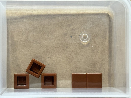 LEGO Parts - Reddish Brown Tile 1 x 1 - No 3070 - QTY 5