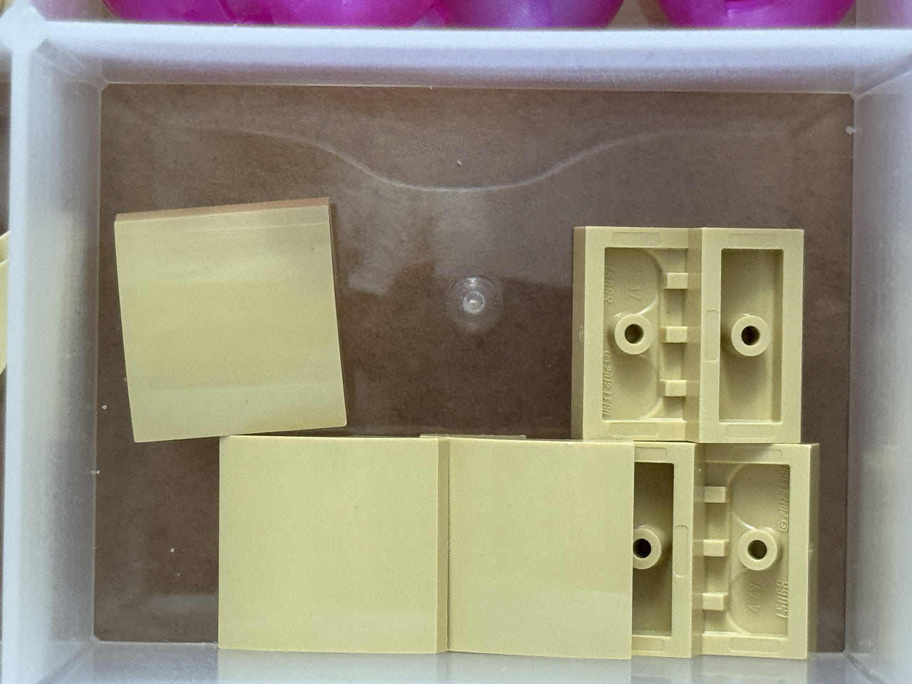 LEGO Parts - Tan Slope, Curved 2 x 2 x 2/3 - No 15068 - QTY 5