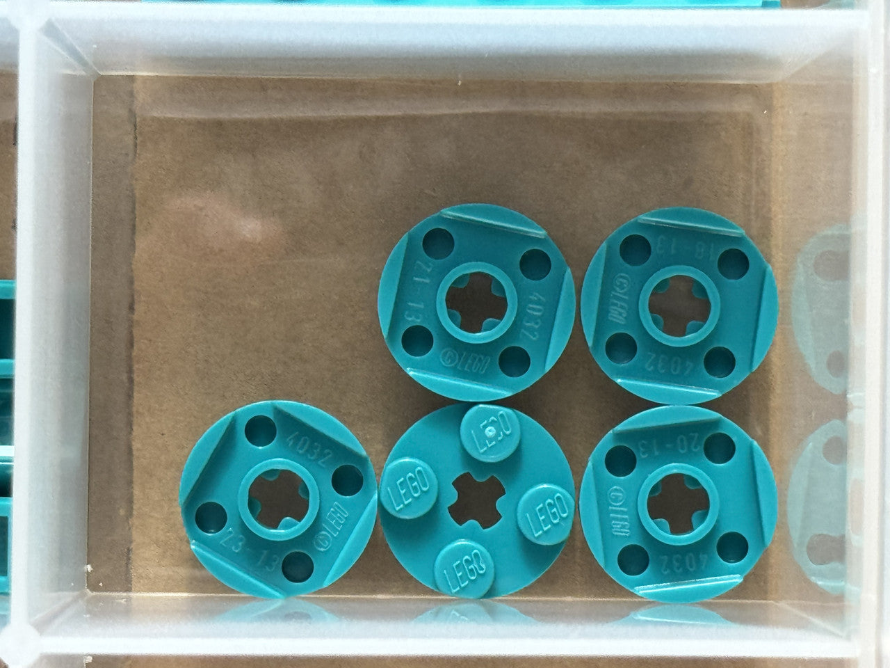 LEGO Parts - Dark Turquoise Plate, Round 2 x 2 with Axle Hole - No 4032 - QTY 5
