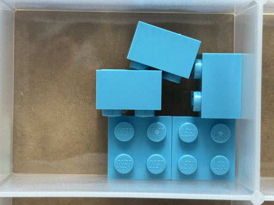 LEGO Parts - Medium Azure Brick 2 x 2 - No 3003 - QTY 5