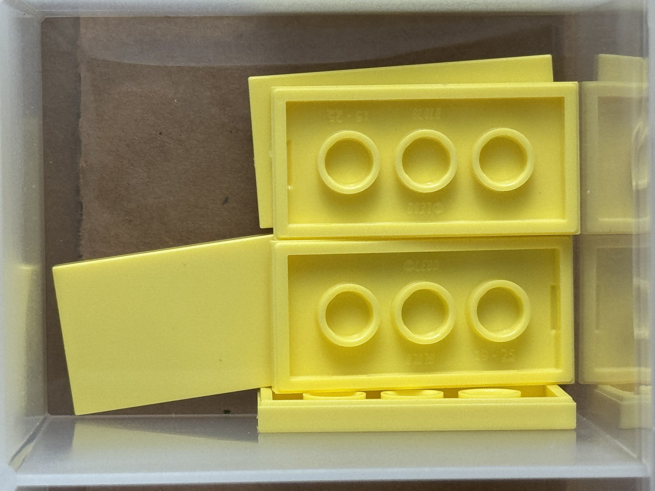 LEGO Parts - Bright Light Yellow Tile 2 x 4 - No 87079 - QTY 5