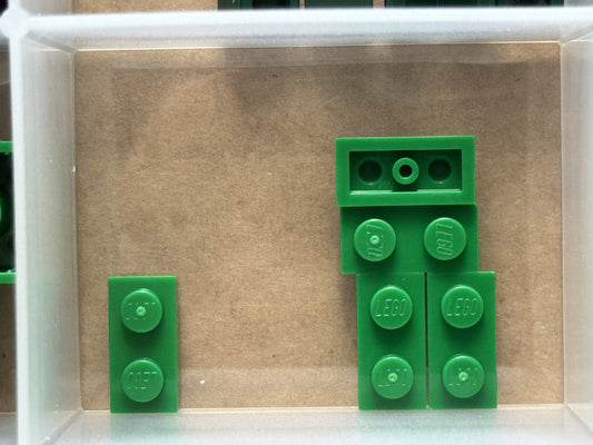 LEGO Parts - Green Plate 1 x 2 - No 3023 - QTY 5