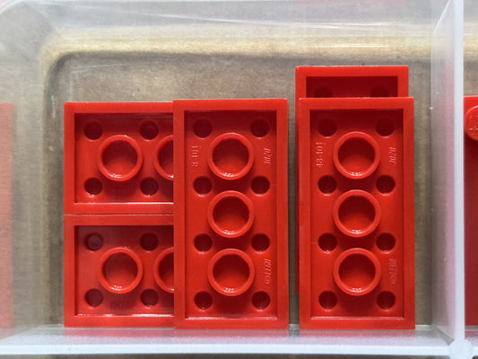 LEGO Parts - Red Plate 2 x 4 - No 3020 - QTY 5