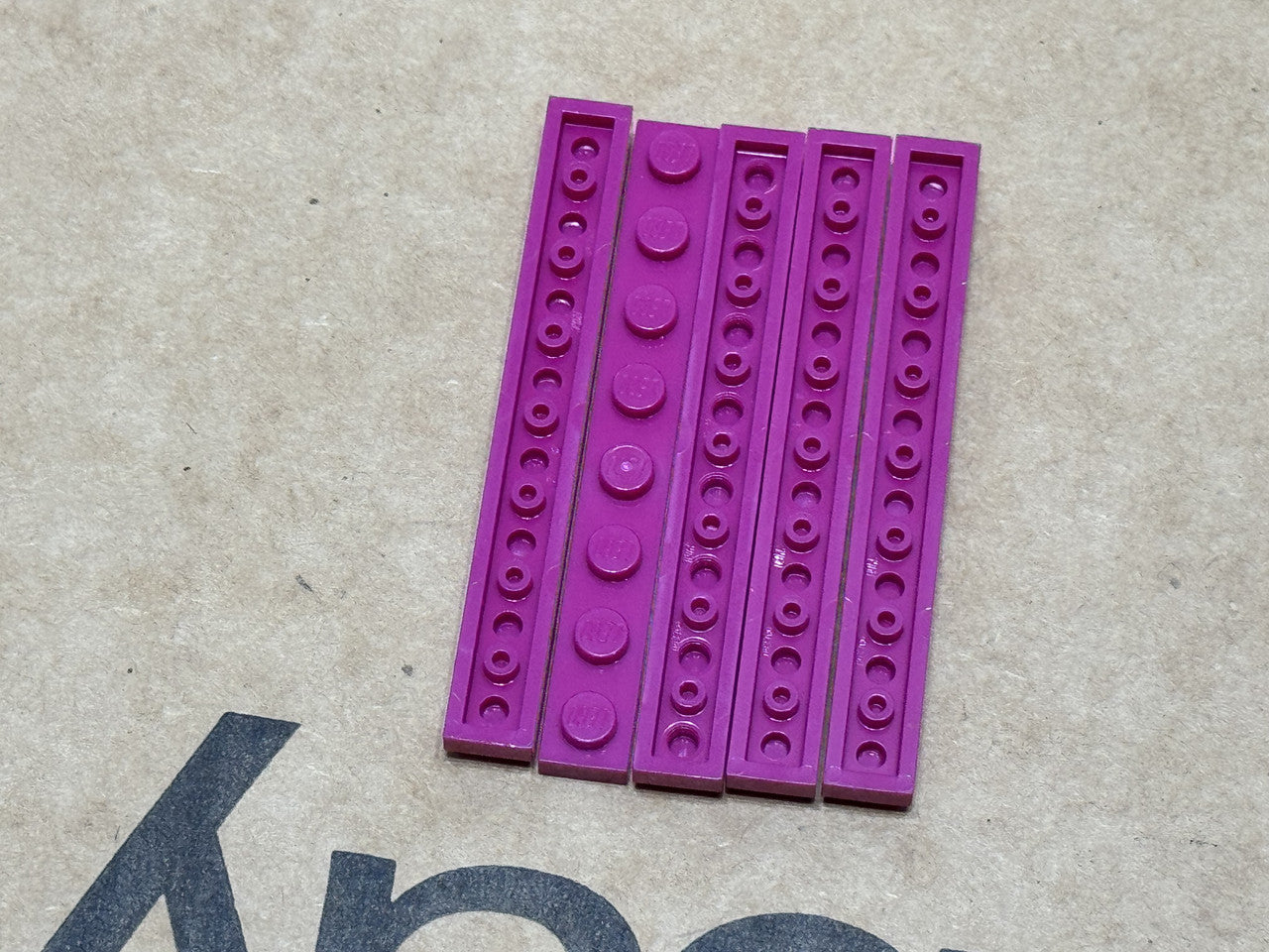 LEGO Parts - Magenta Plate 1 x 8 - No 3460 - QTY 5