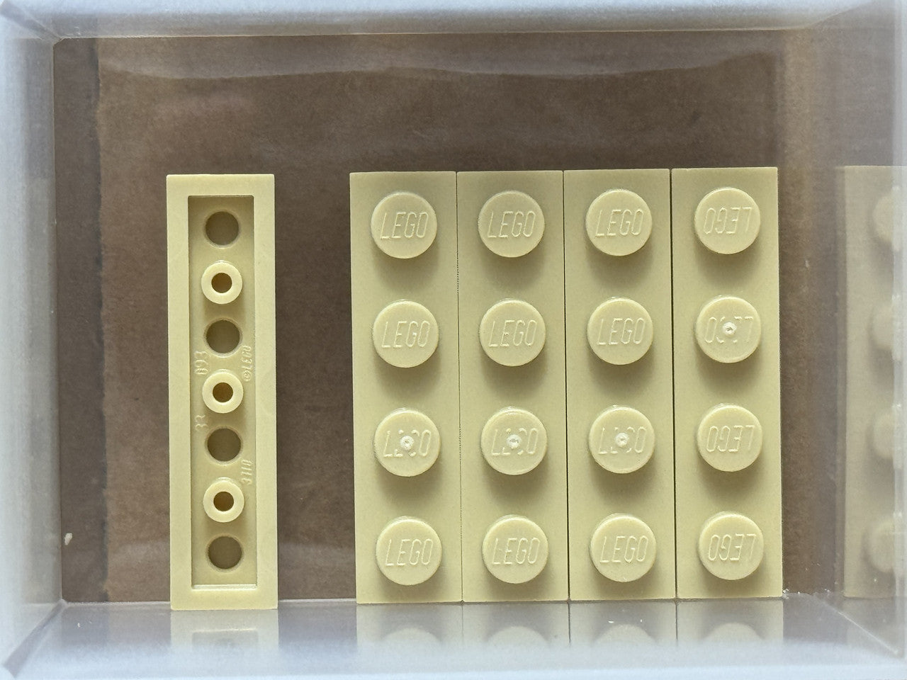 LEGO Parts - Tan Plate 1 x 4 - No 3710 - QTY 5