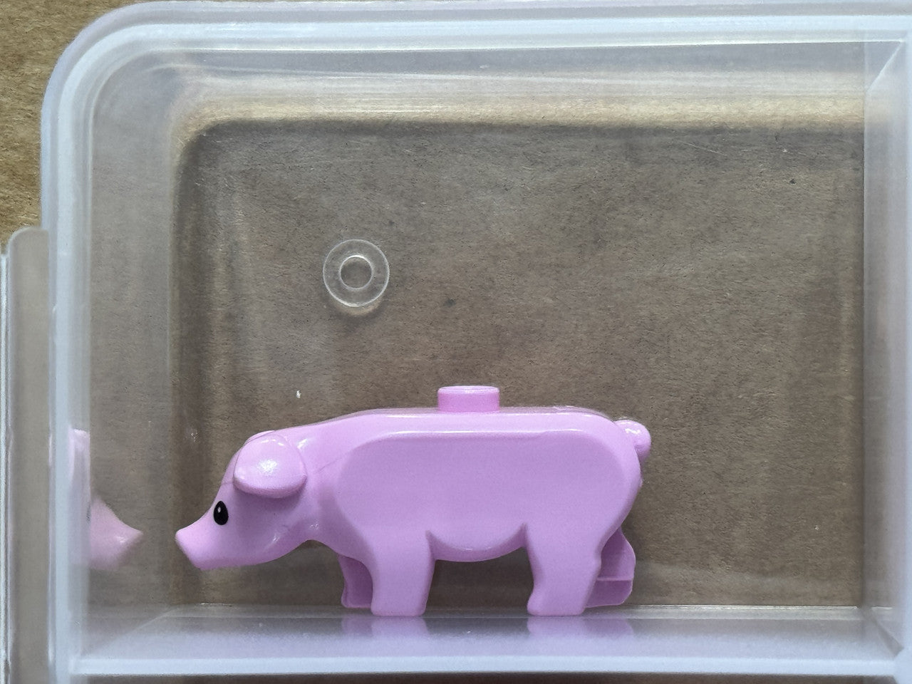 LEGO Parts - Bright Pink Pig Black Eyes White Pupils - No 87621pb01 - QTY 1