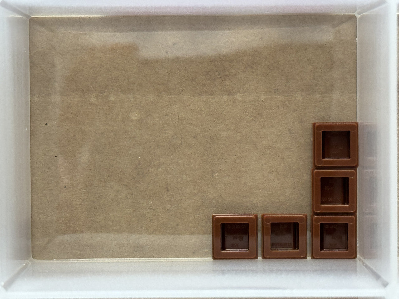 LEGO Parts - Reddish Brown Tile 1 x 1 - No 3070 - QTY 5