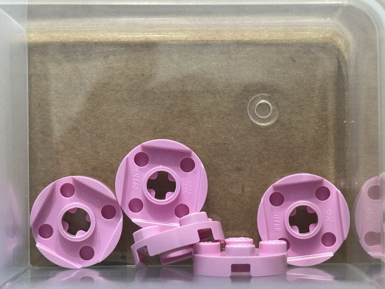 LEGO Parts - Bright Pink Plate, Round 2 x 2 with Axle Hole - No 4032 - QTY 5
