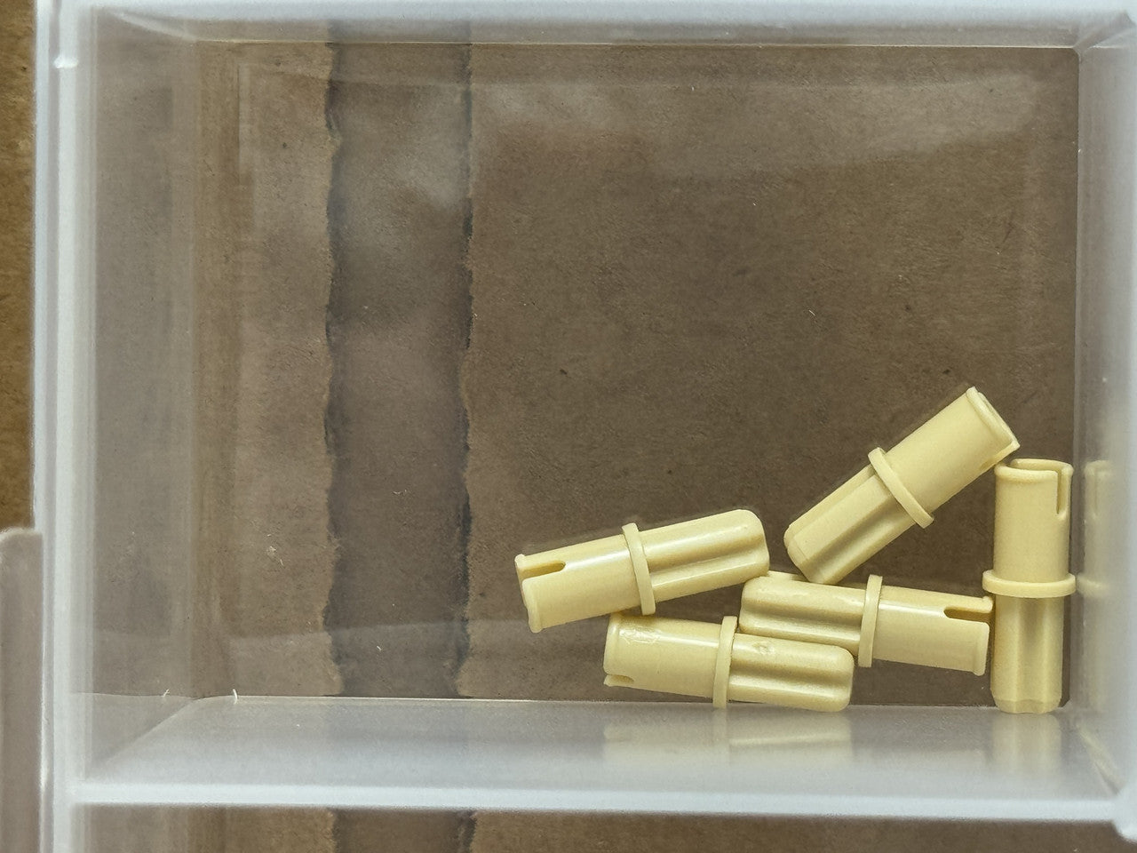 LEGO Parts - Tan Technic, Axle 1L with Pin - No 3749 - QTY 5