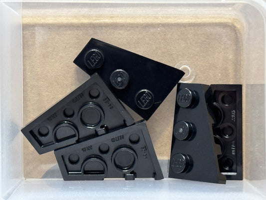 LEGO Parts - Black Wedge, Plate 3 x 2 Right - No 43722 - QTY 5