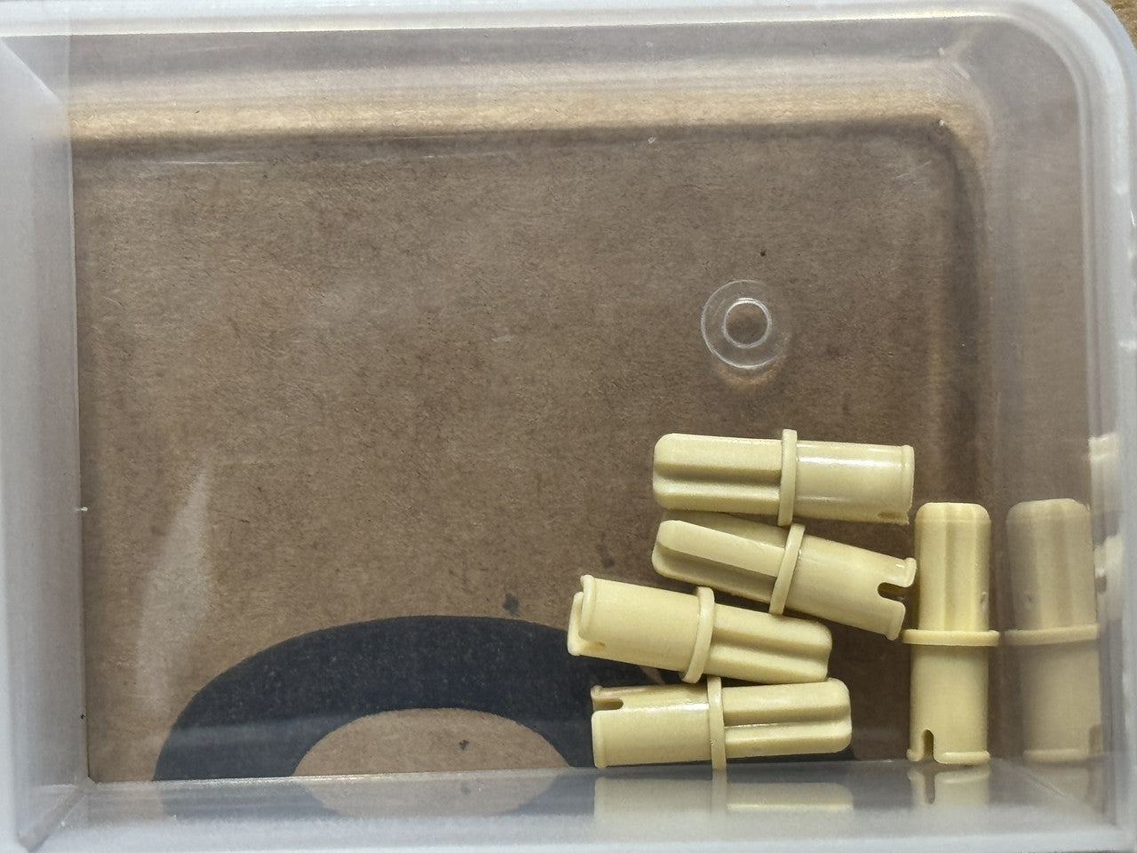 LEGO Parts - Tan Technic, Axle 1L with Pin with Round Hole - No 3749 - QTY 5
