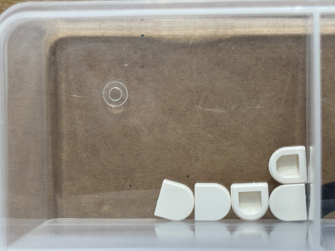 LEGO Parts - White Tile, Round 1 x 1 Half Circle Extended - No 24246 - QTY 5