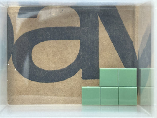 LEGO Parts - Sand Green Tile 1 x 1 - No 3070 - QTY 5