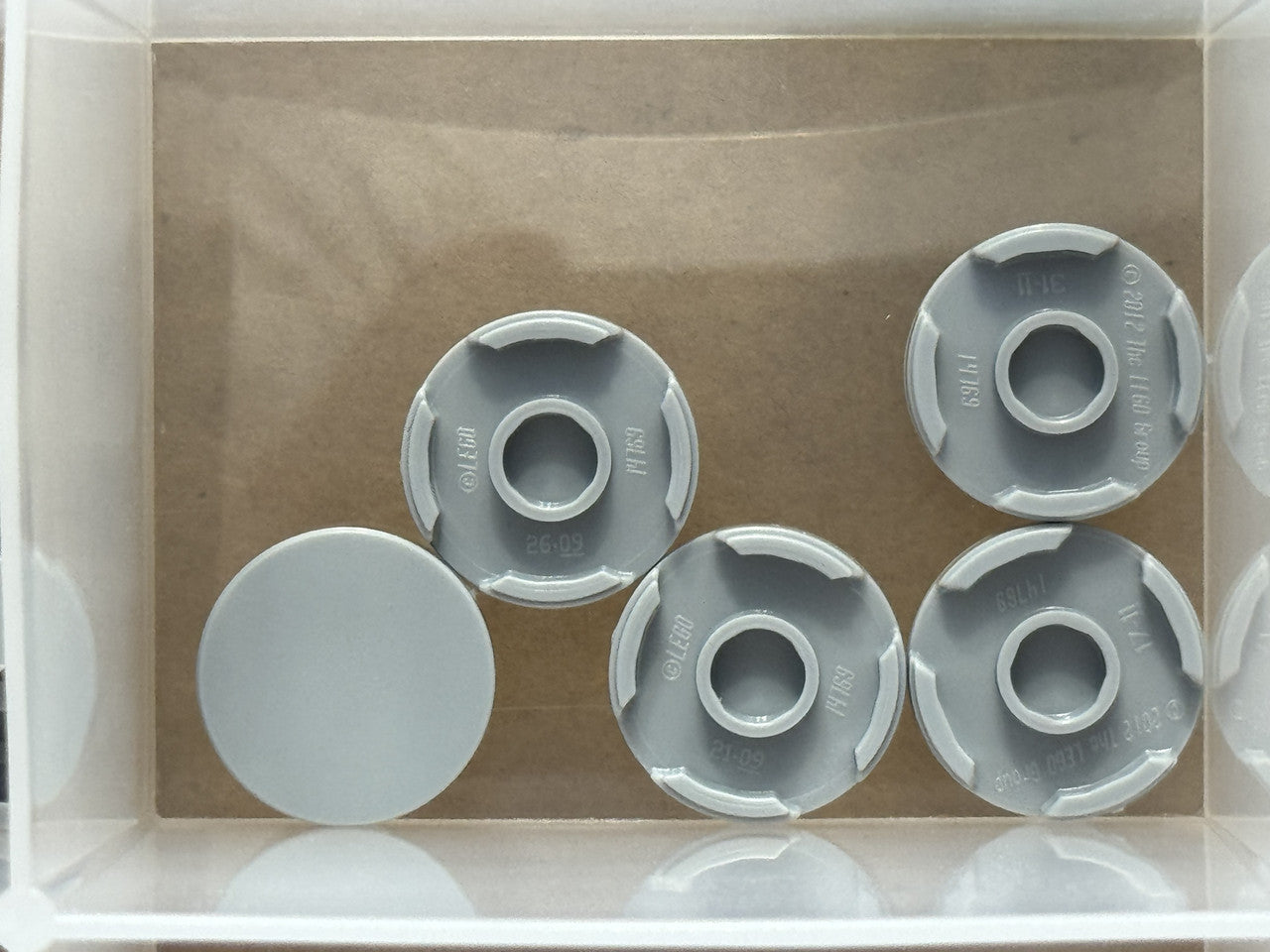 LEGO Parts - Light Bluish Gray Tile, Round 2 x 2 - No 14769 - QTY 5