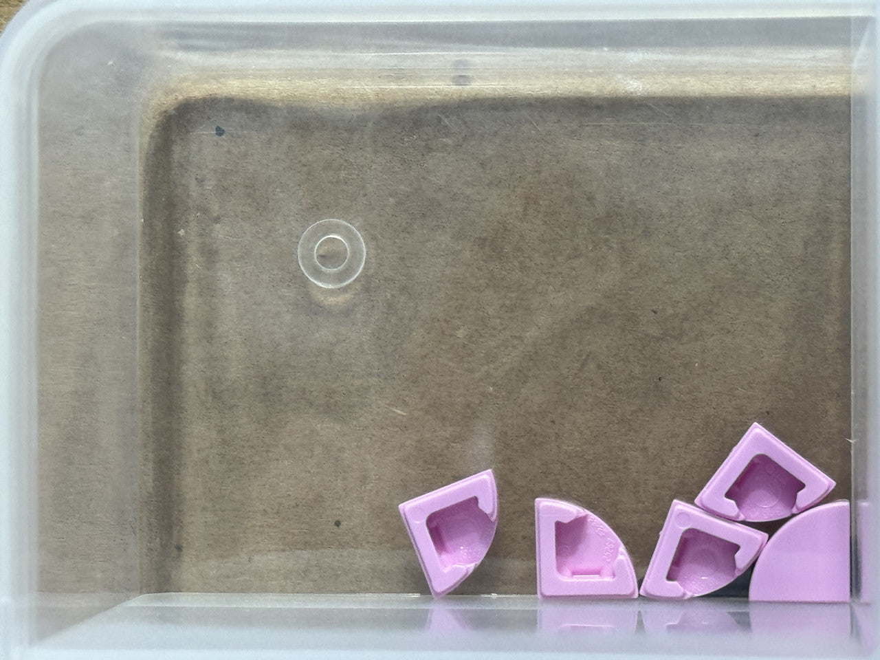 LEGO Parts - Bright Pink Tile, Round 1 x 1 Quarter - No 25269 - QTY 5