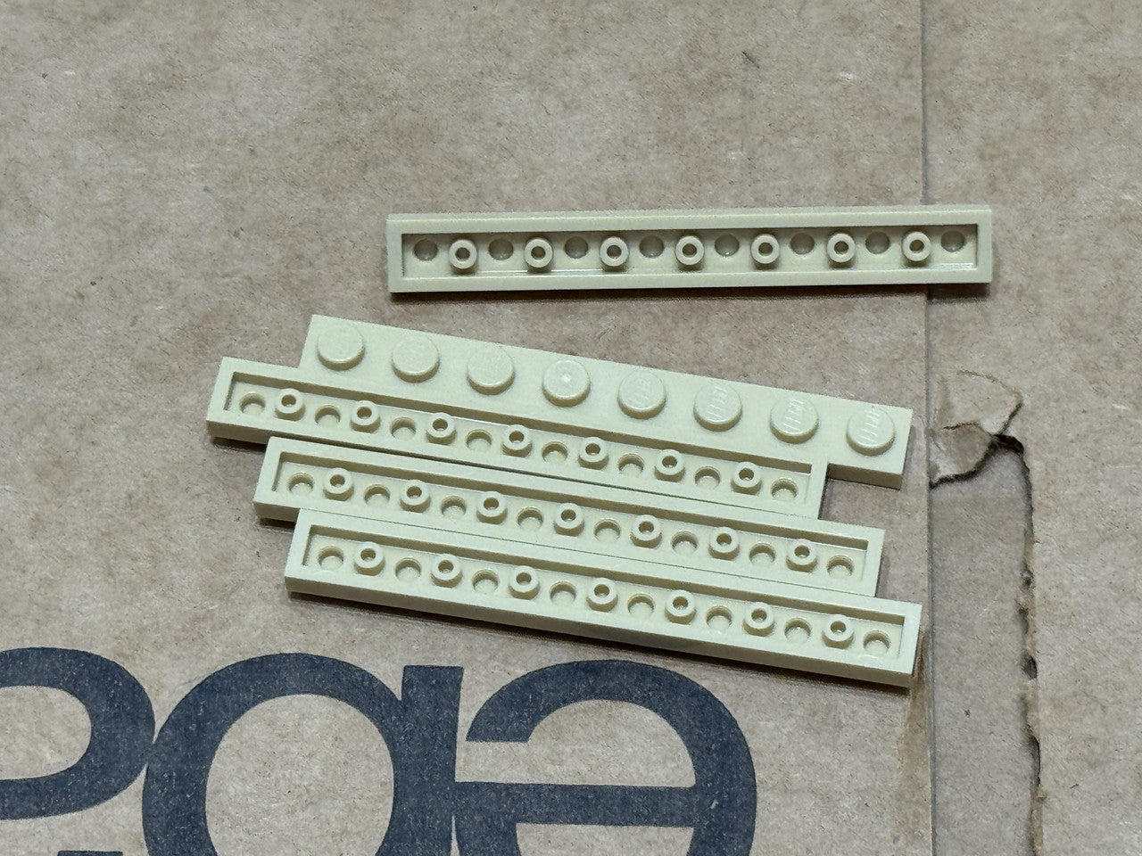 LEGO Parts - Tan Plate 1 x 8 - No 3460 - QTY 5