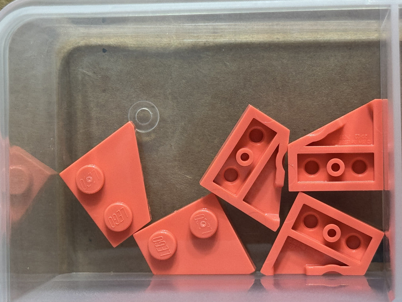 LEGO Parts - Coral Wedge, Plate 2 x 2 Left - No 24299 - QTY 5