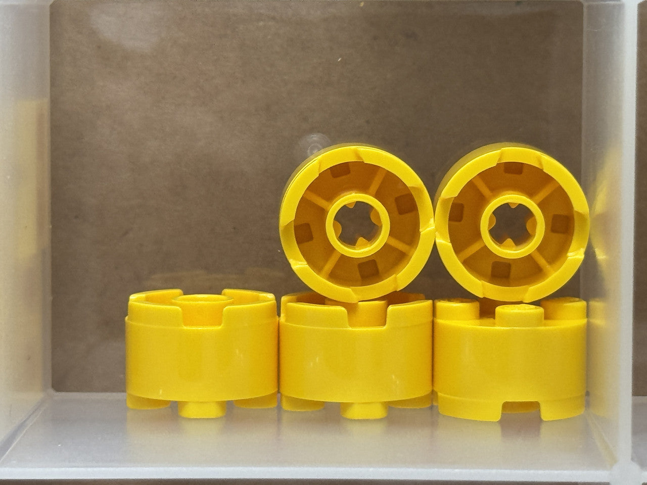 LEGO Parts - Yellow Brick, Round 2 x 2 with Axle Hole - No 3941 - QTY 5