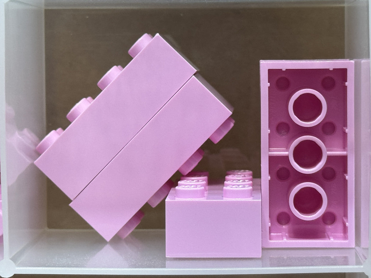 LEGO Parts - Bright Pink Brick 2 x 4 - No 3001 - QTY 5