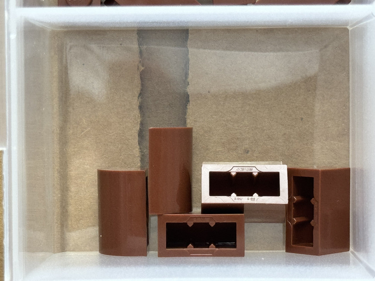LEGO Parts - Reddish Brown Slope, Curved 1 x 2 - No 37352 - QTY 5