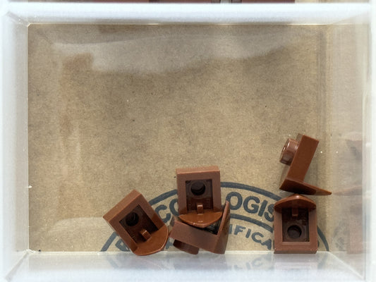LEGO Parts - Reddish Brown Plate 1 x 1 with Tooth Vertical - No 15070 - QTY 5