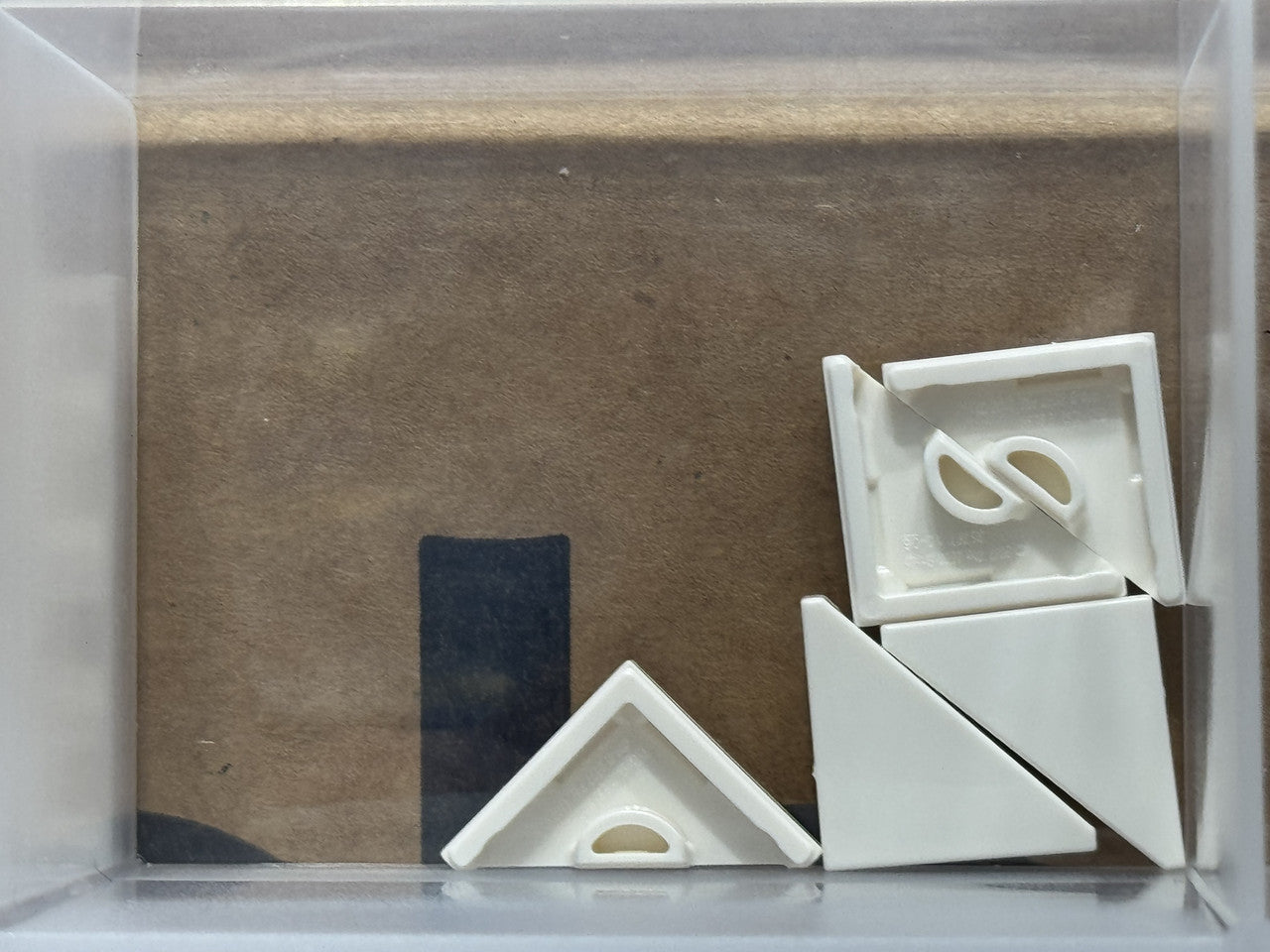 LEGO Parts - White Tile, Modified 2 x 2 Triangular - No 35787 - QTY 5
