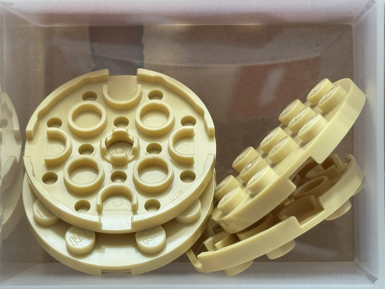 LEGO Parts - Tan Plate, Round 4 x 4 with Hole - No 60474 - QTY 5