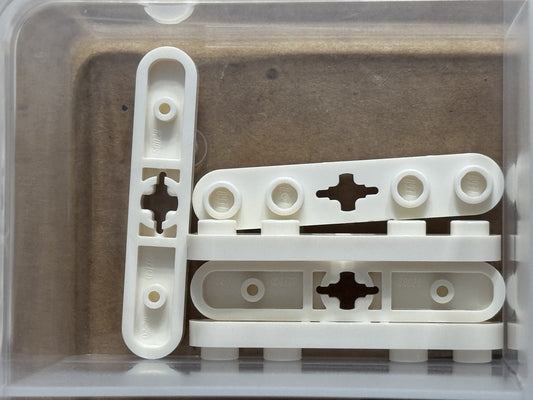LEGO Parts - White Technic, Plate 1 x 5 with Smooth Ends - No 32124 - QTY 5
