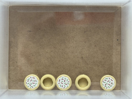 LEGO Parts - Tan Tile, Round 1 x 1 with Cookie - No 98138pb256 - QTY 5