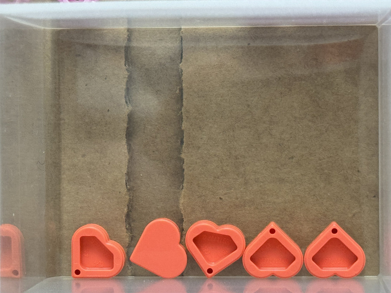 LEGO Parts - Coral Tile, Round 1 x 1 Heart - No 39739 - QTY 5