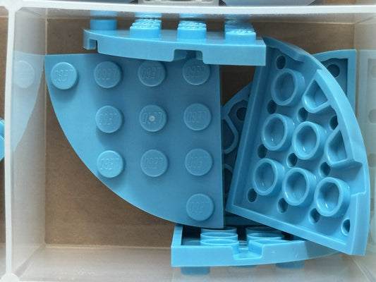 LEGO Parts - Medium Azure Plate, Round Corner 4 x 4 - No 30565 - QTY 5