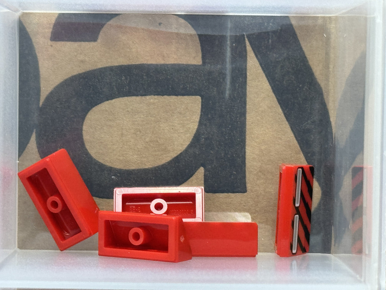 LEGO Parts - Red Slope 30 1 x 2 x 2/3 Diagonal Stripes - No 85984pb436 - QTY 5