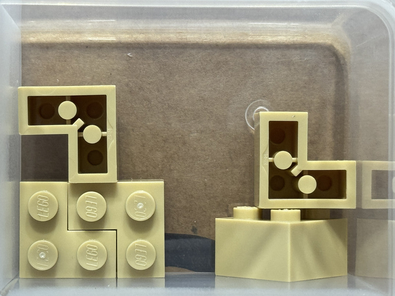 LEGO Parts - Tan Brick 2 x 2 Corner - No 2357 - QTY 5