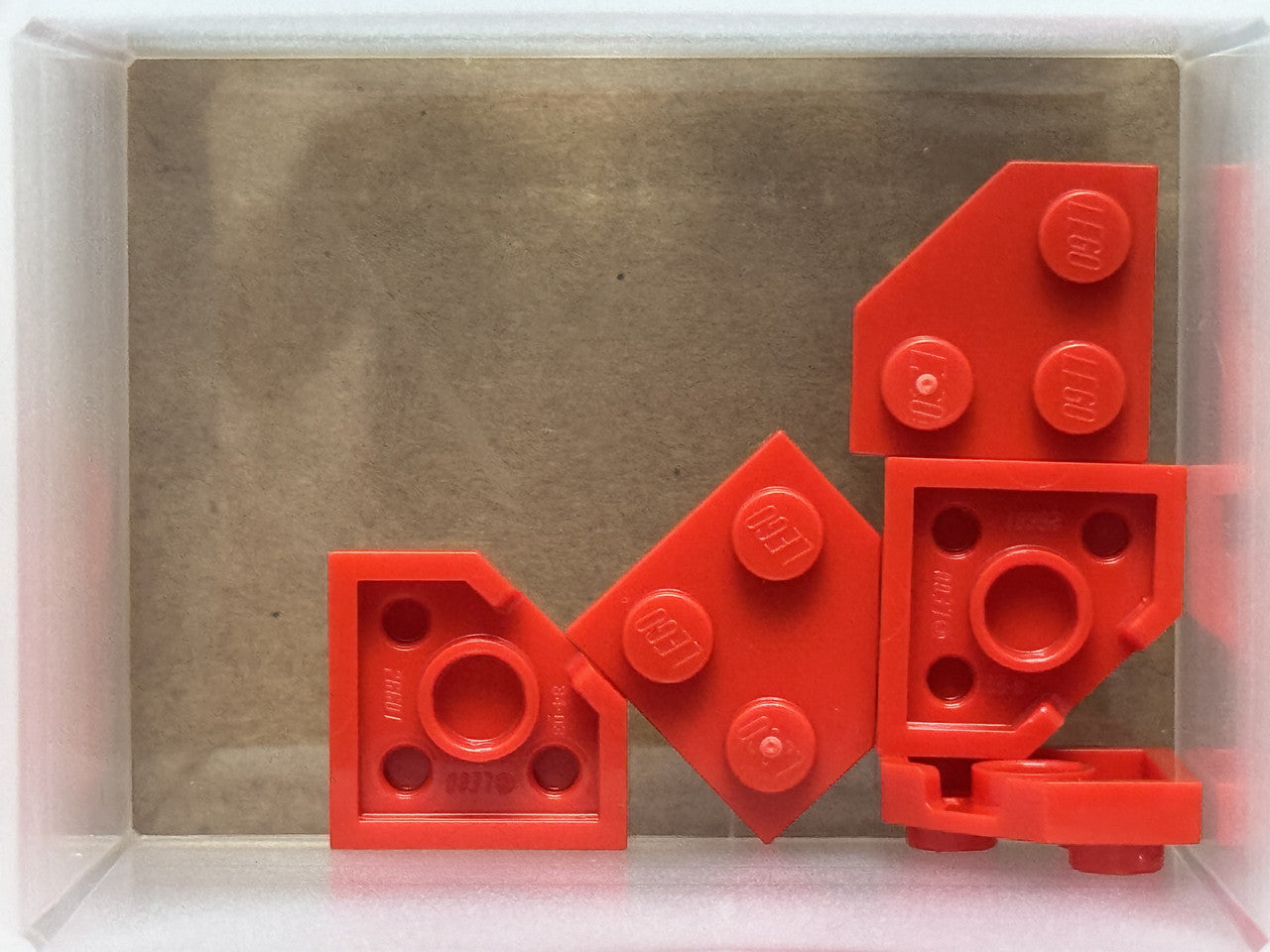 LEGO Parts - Red Wedge, Plate 2 x 2 Cut Corner - No 26601 - QTY 5