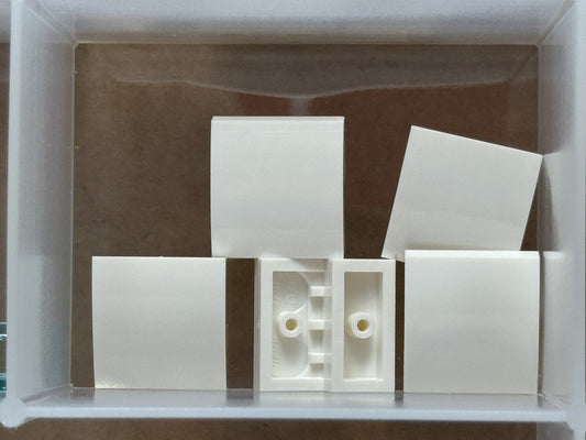 LEGO Parts - White Slope, Curved 2 x 2 x 2/3 - No 15068 - QTY 5