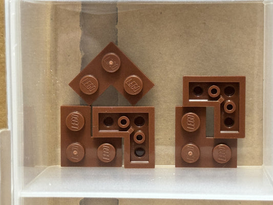 LEGO Parts - Reddish Brown Plate 2 x 2 Corner - No 2420 - QTY 5