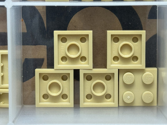 LEGO Parts - Tan Plate 2 x 2 - No 3022 - QTY 5