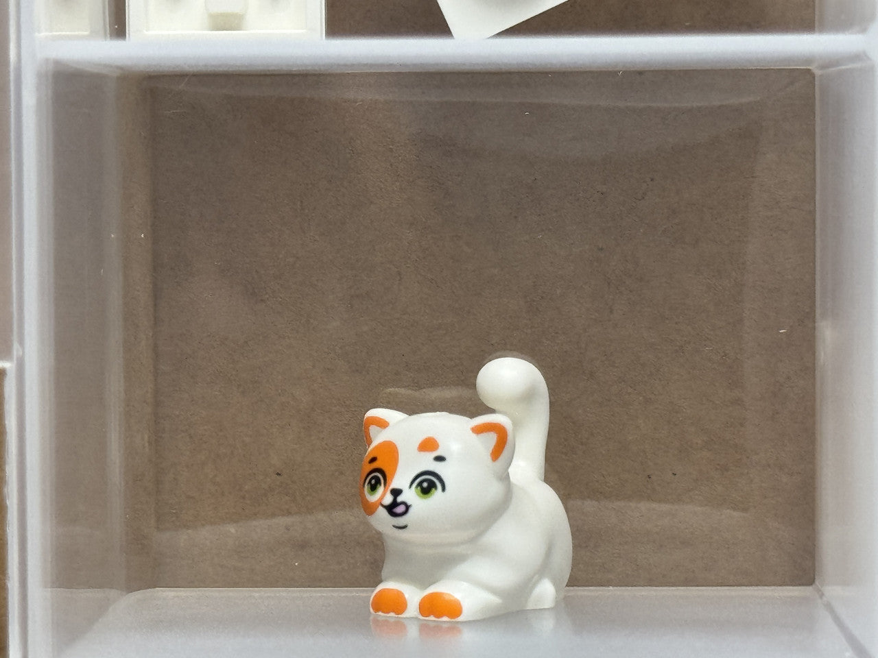 LEGO Parts - White Cat, Friends Style, Large, Sitting - No 2652pb09 - QTY 1