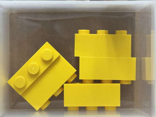 LEGO Parts - Yellow Brick 1 x 3 - No 3622 - QTY 5