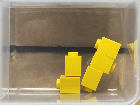 LEGO Parts - Yellow Brick 1 x 1 - No 3005 - QTY 5