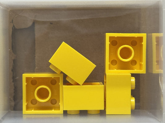 LEGO Parts - Yellow Brick 2 x 2 - No 3003 - QTY 5